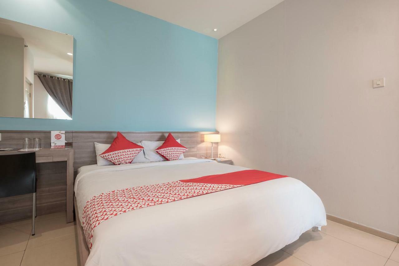 Aswin Hotel And Spa ماكاسار المظهر الخارجي الصورة